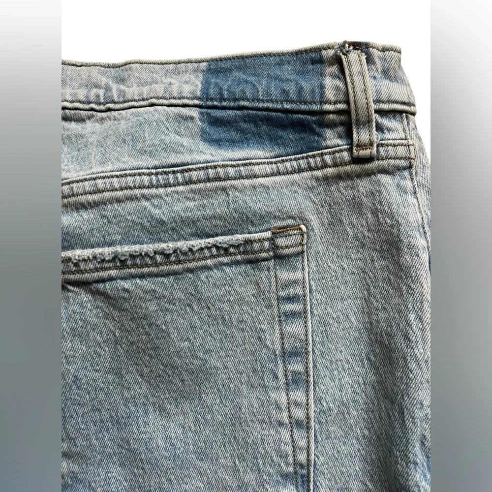 Abercrombie and Fitch 90s Straight ultra high rise 34 18r NWT IRREGULAR